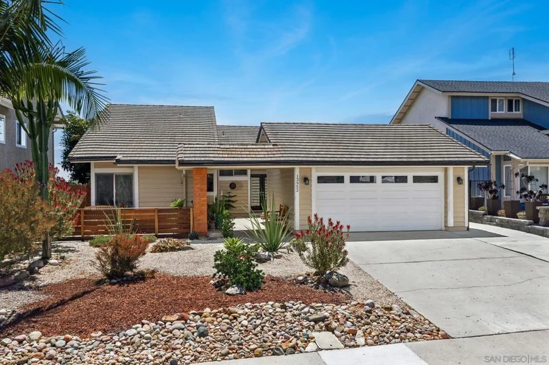 13952 Davenport, San Diego, CA 92129