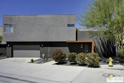 445 Dion Drive photo 2