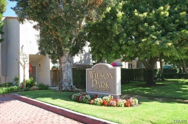 380 W Wilson F103