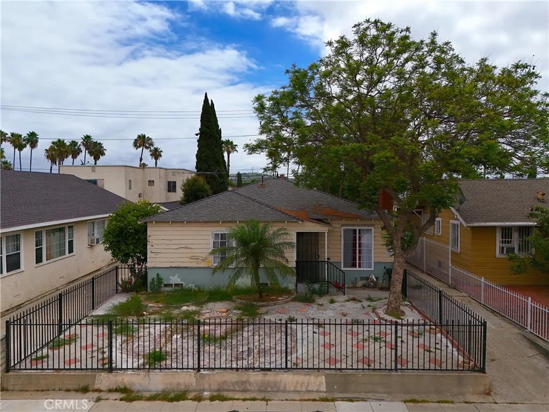 2246 Locust, Long Beach, CA 90806