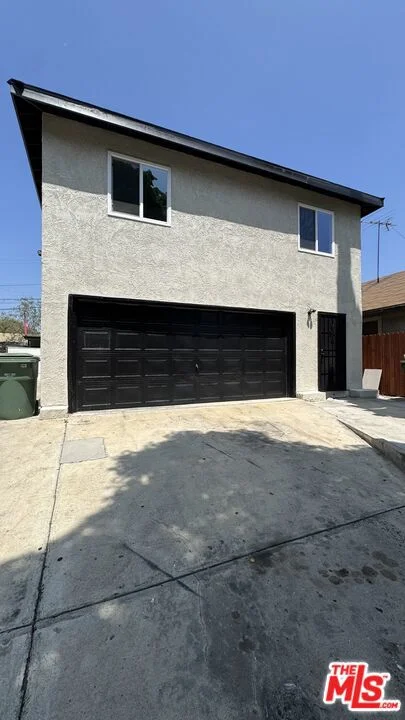 1255 Velasco Street A