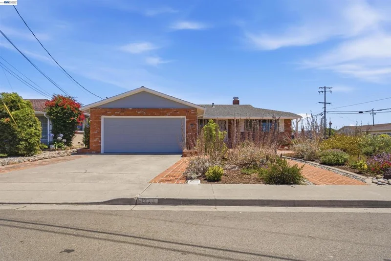 1880 Kappa Ave, San Leandro, CA 94579