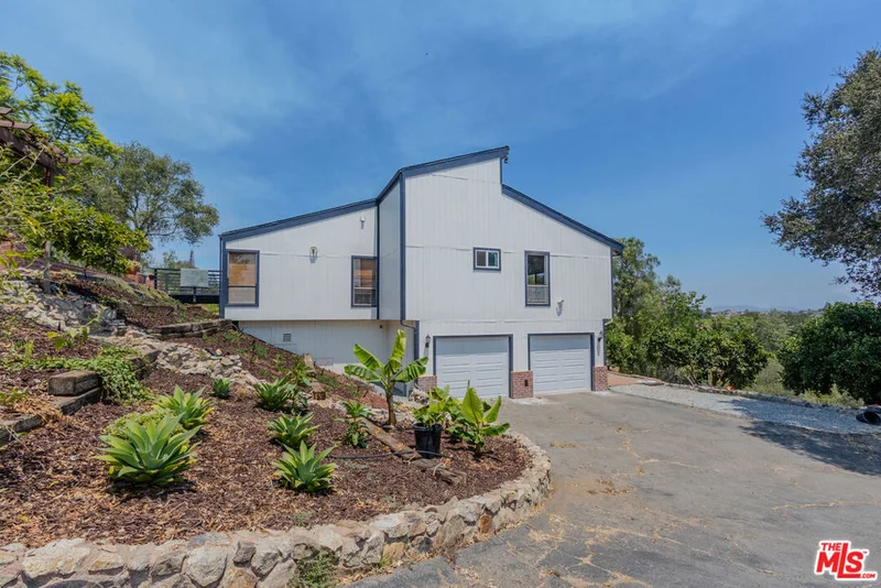 335 Morro Hills Road