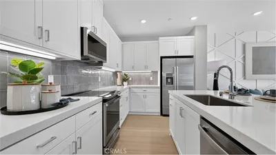 500 Park Drive 18 photo 2