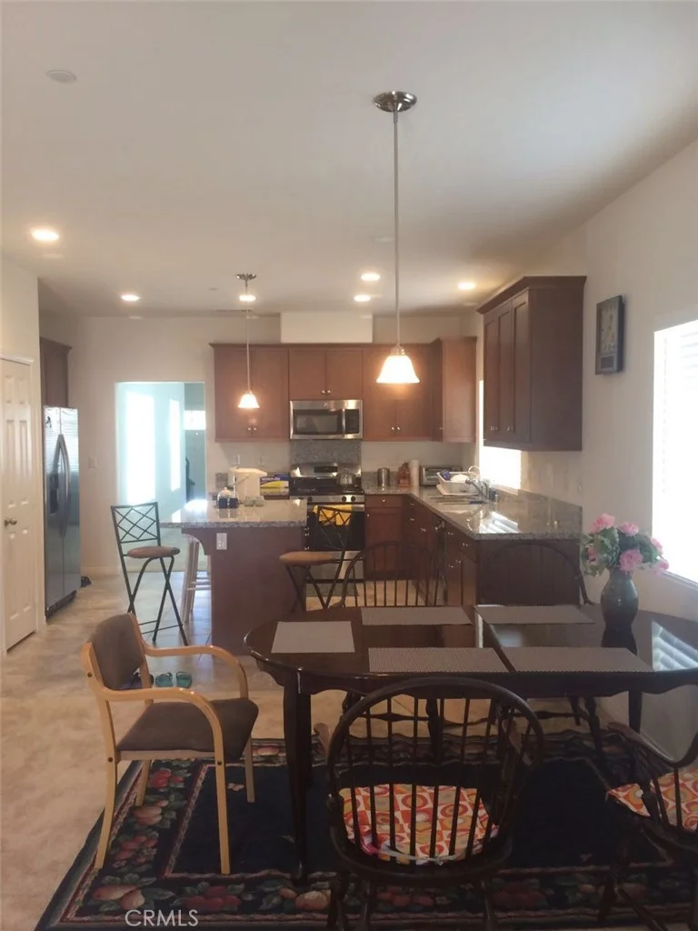 Photo 2 of 10977 Coalinga