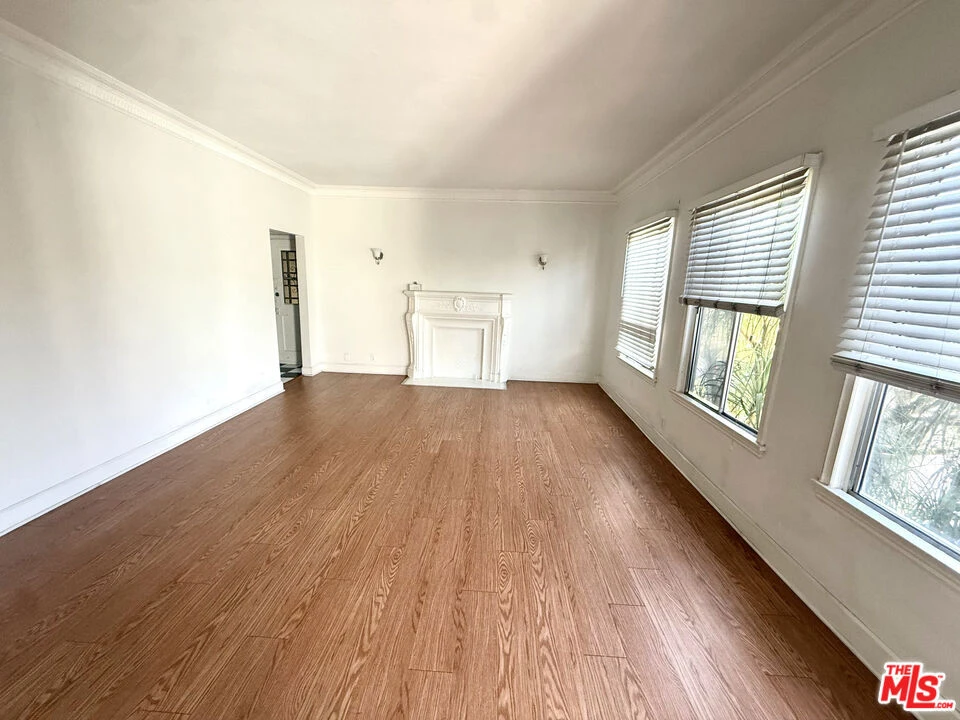 Interior 2