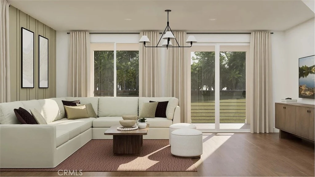 Interior 4