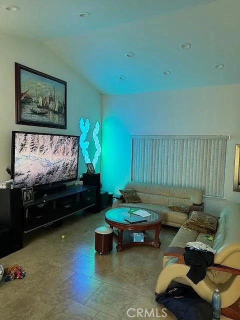 Interior 3