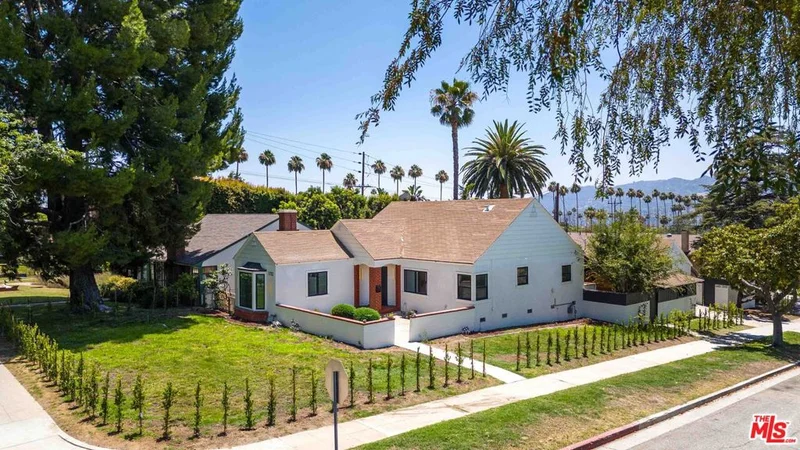 1722 Bel Aire Drive