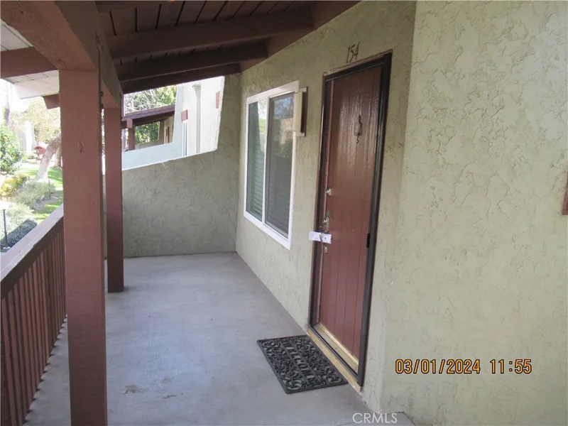 1030 W Macarthur Boulevard 154