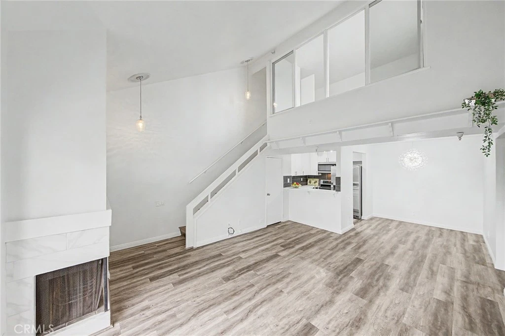 Interior 2