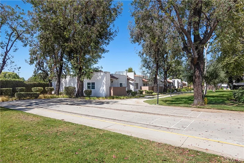 Photo 2 of 17572 Vandenberg Lane 01