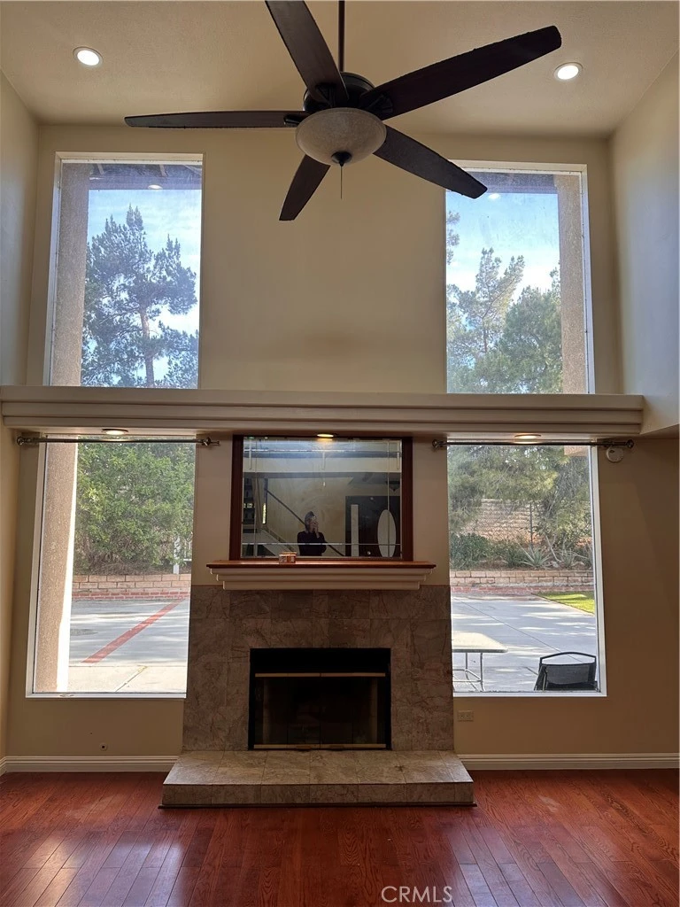 Interior 2