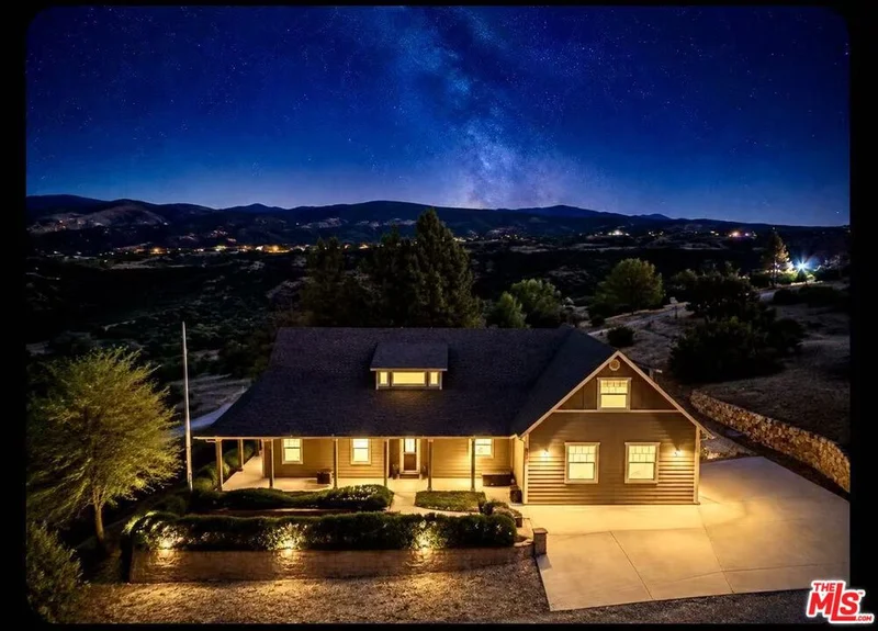 18087 Newview Drive