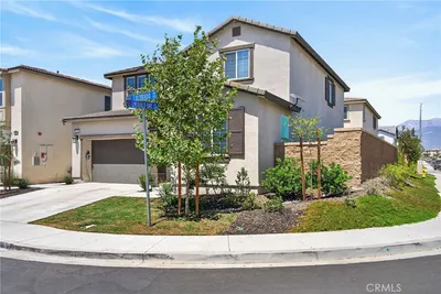 590 Colorado Drive photo 2