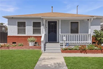 4809 Falcon Avenue photo 2