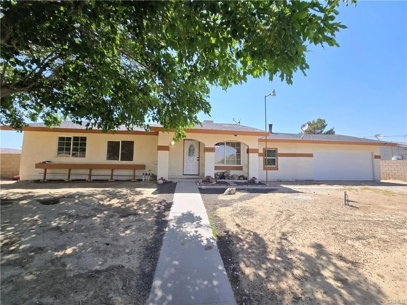 40525 166th E, Lancaster, CA 93535
