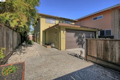 127 Walti St