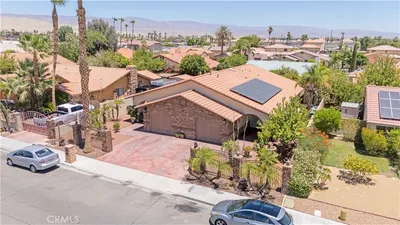32320 Desert Vista