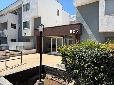 625 E Del Mar Boulevard 208