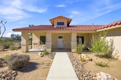 58772 La Mirada Trail photo 2