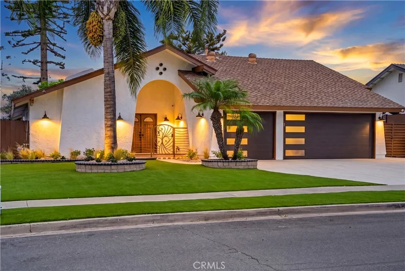 931 Carina Ave photo 2