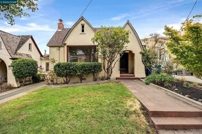 616 Curtis St, Albany, CA 94706
