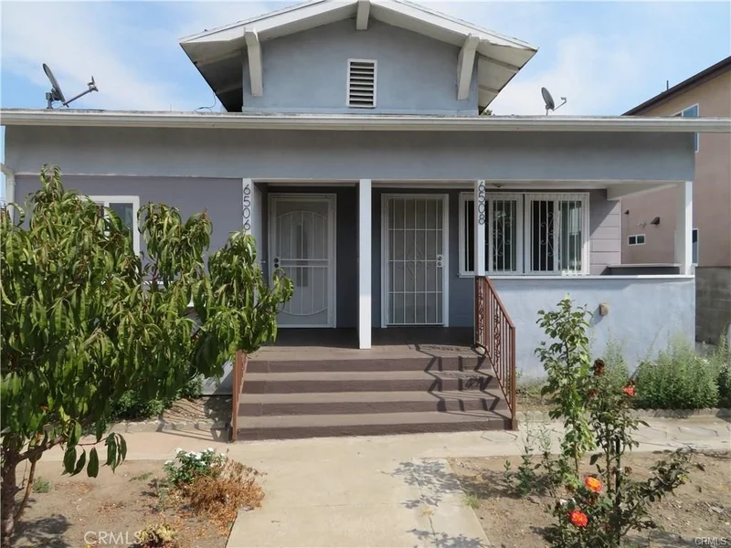 6506 Denver Ave.