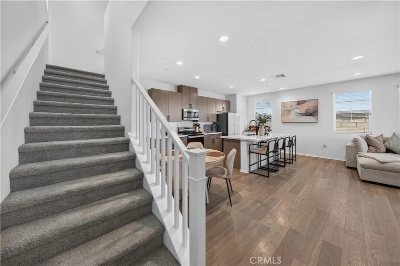 2212 N Baldridge Canyon Court photo 2