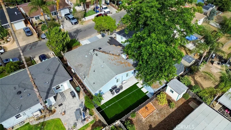 1411 Broadway Place photo 2