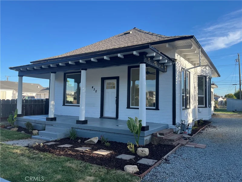 430 W 6th Street