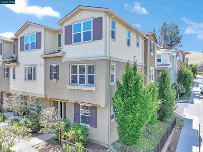 601 Tierney Place, Martinez, CA 94553
