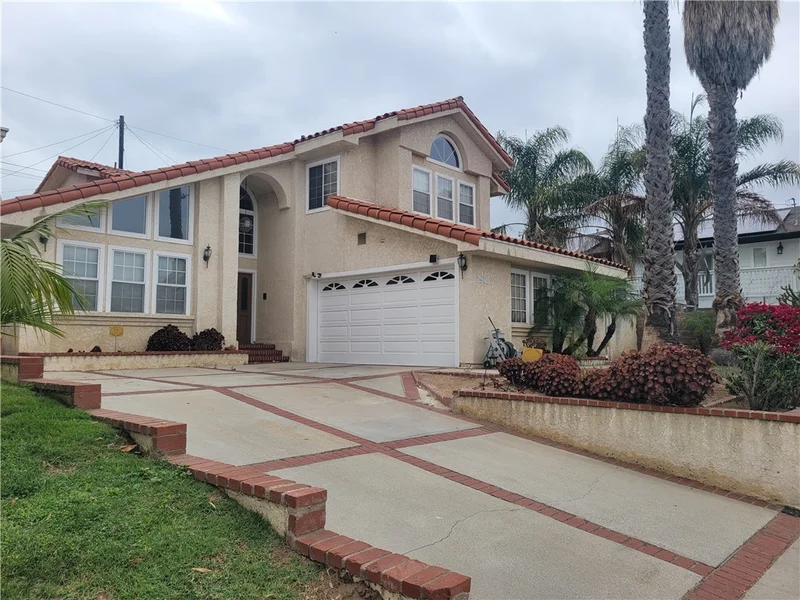Photo 2 of 2905 Inglewood Avenue