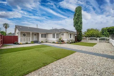 20756 Saticoy Street photo 2