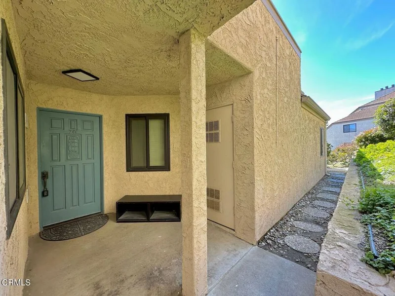 744 Terrace View Place photo 2