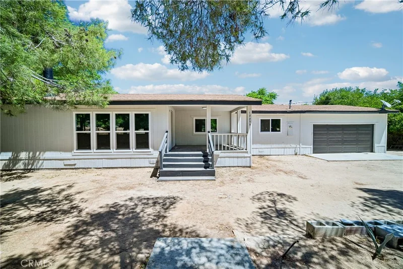 12233 E Avenue V-12