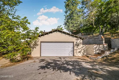 43714 Log Cabin Trl