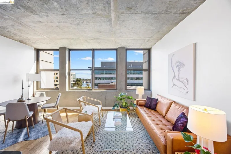 311 2Nd St 714