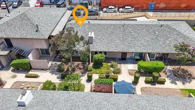 559 Oakdale Lane C photo 2