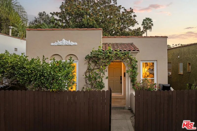 3324 Berkeley Avenue