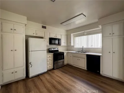 475 E Cypress 104