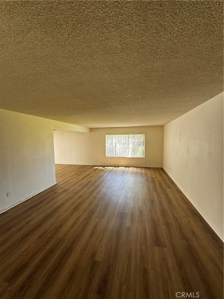 475 E Cypress 104 photo 2