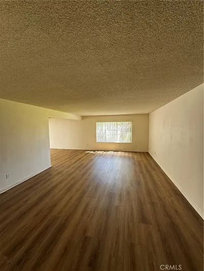 475 E Cypress 104 photo 2
