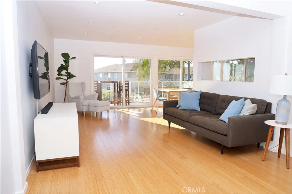 Interior 2