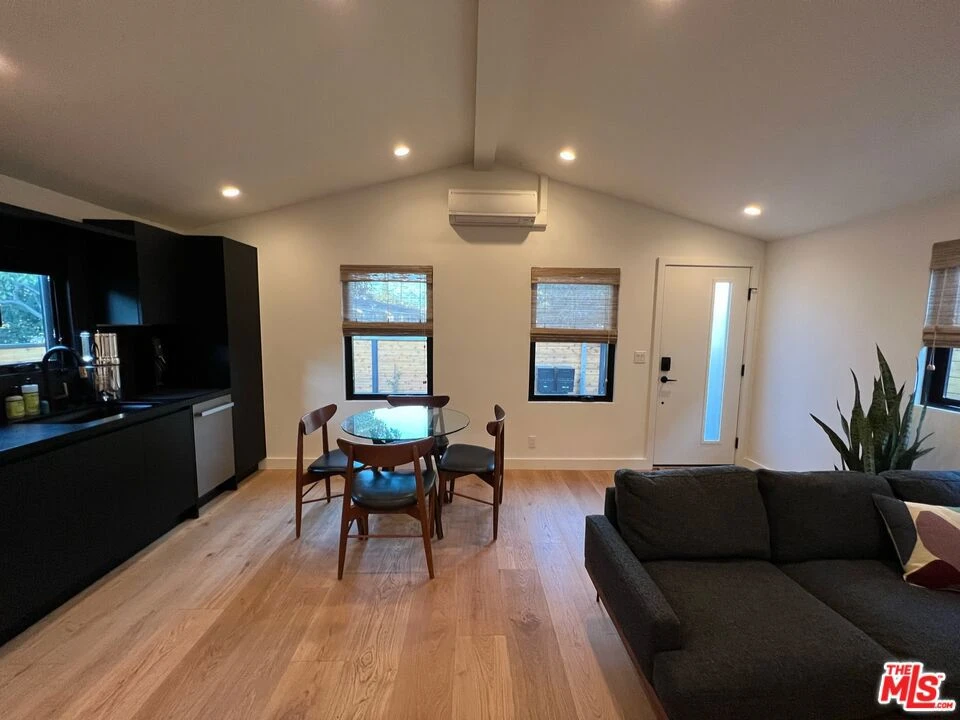 Interior 2