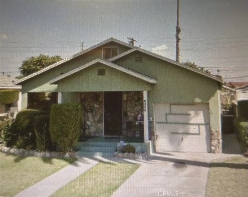 6550 Cerritos