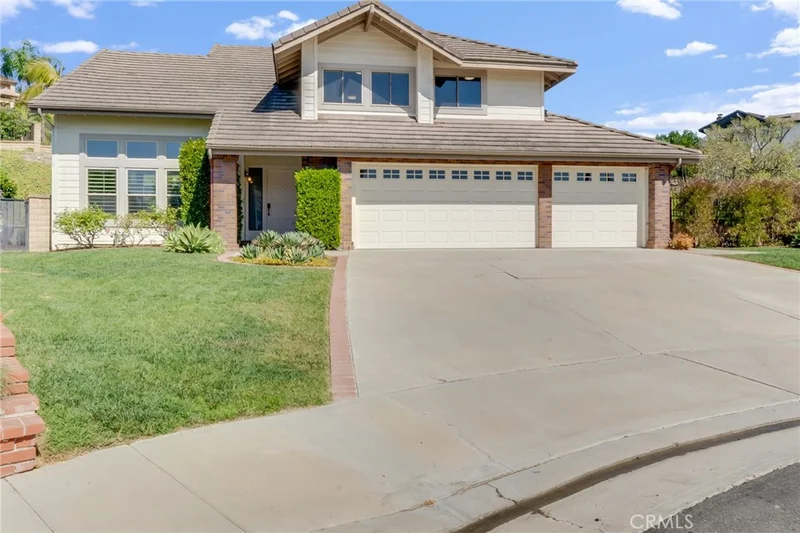 2663 N Vista Valley Road, Orange, CA 92867
