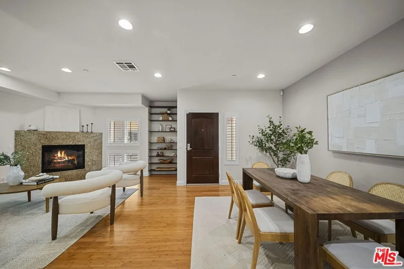 Photo 2 of 5727 Camellia Avenue 108