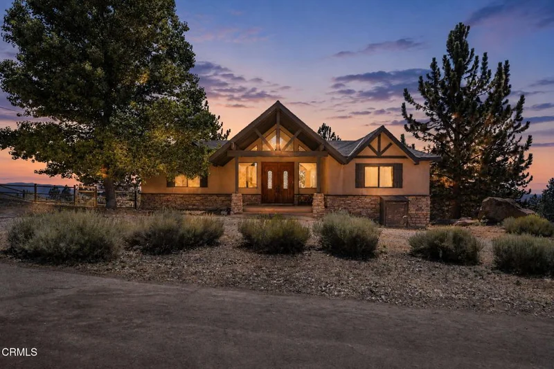 25620 High Rock Court, Tehachapi, CA 93561
