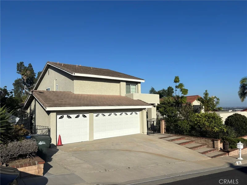 Photo 2 of 828 Adelita Street